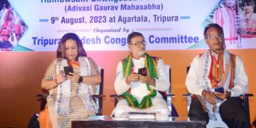 Pradesh Congress celebrates Adivasi Diwas