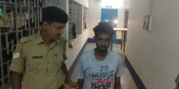 Police Officials Seized Heroin Worth Rs.30 Lakhs.