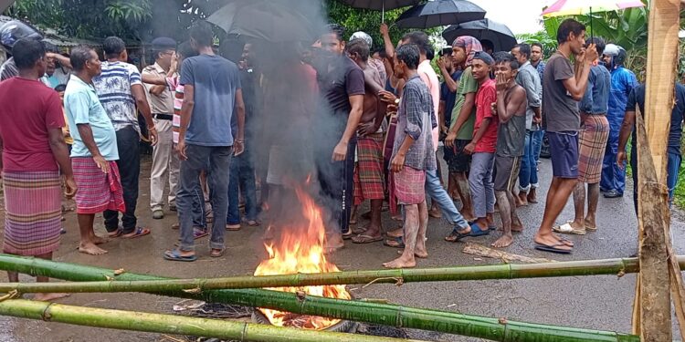 120 Families Are Housebound For Heavy Rain.