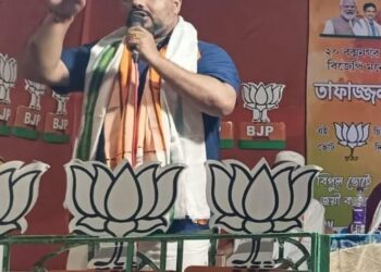 Minister participated in a street corner meeting to support Tafazzal Hussain