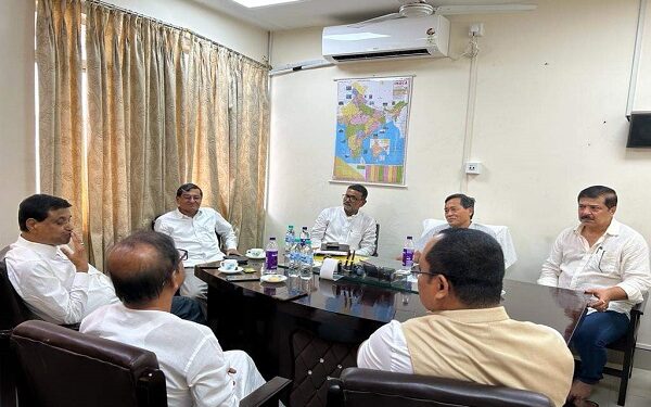 The opposition decided to fight the by-election unitedly