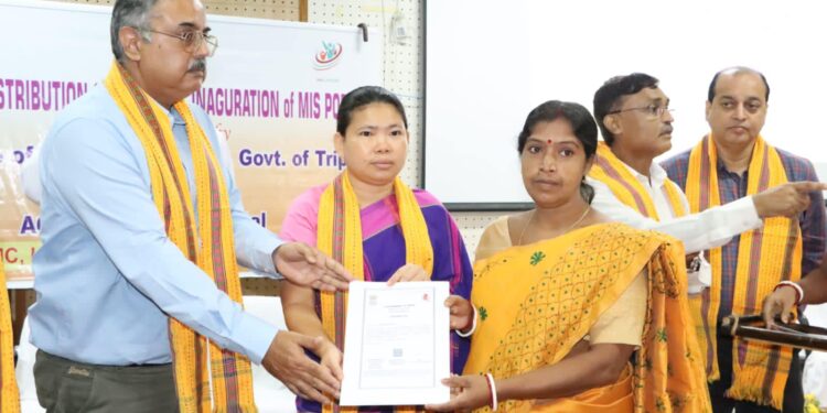 Government has taken initiatives to make unemployed youth self-reliant through skill development: Santana