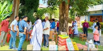 PHILANTHROPIST TEST DISTRIBUTED FOOD ITEMS. 
