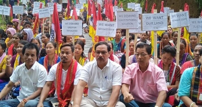 TMP STAGED MEGA ROAD BLOCKADE IN AMPI.     