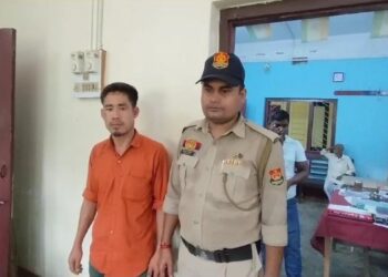 Youth arrested with pistol and bullets