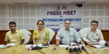 The state government announced an increase in the salary of the staff of the National Health Mission