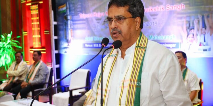 Teachers play key role in instilling Nationalism among students: CM 