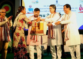 The current government does not have the mentality to stay in the government after living with the problems like the previous government: Chief Minister