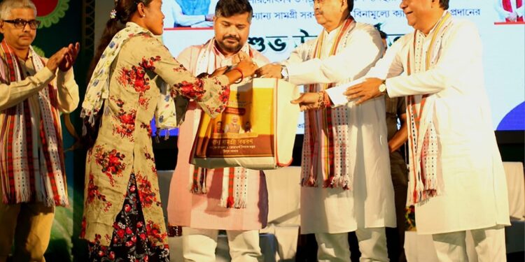 The current government does not have the mentality to stay in the government after living with the problems like the previous government: Chief Minister