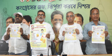 Goons under the ruling party are extorting money from the common people on the occasion of Shardia Durgotsava: Ashish