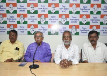 Congress accused the ruling government of corruption