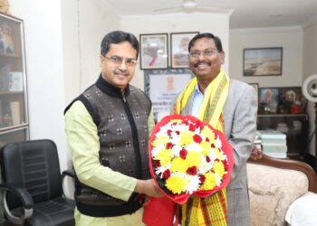 Union People’s Welfare Minister meet Chief Minister