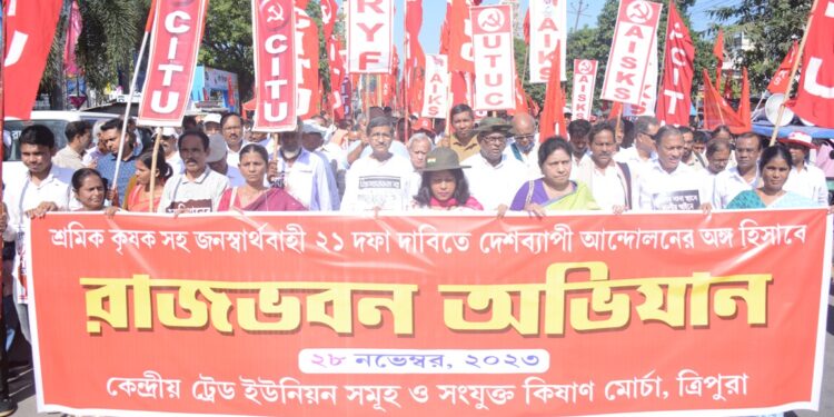 Kisan Morcha holds Rajbhavan Abhiyan for 21-point demand