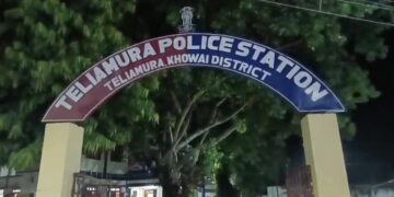 Intoxicated police official arrested