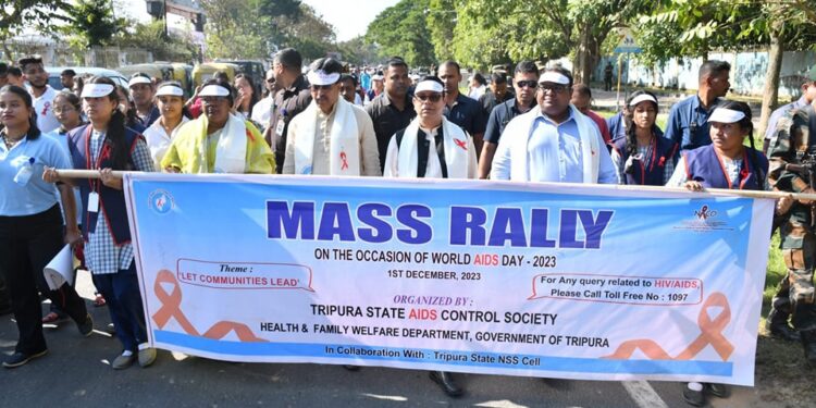 Awarness rally observes on World AIDS day