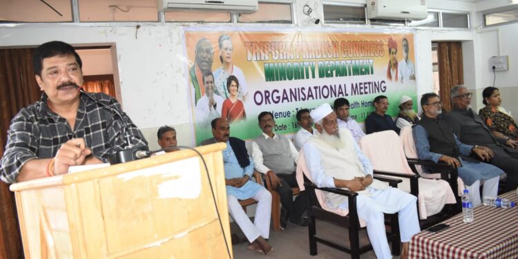 Ruling govt wants to stay in power by dividing in the name of religion: Sudip