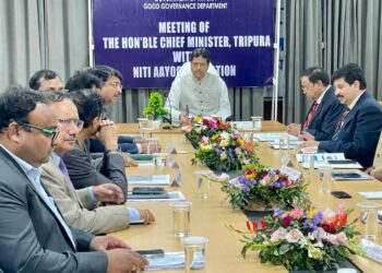 CM holds meeting wite NITI Ayog delegations