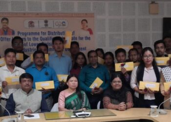 Offerdistributed to 32:  state government’s only goal to make self-reliant Tripura: Shantana