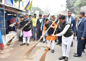   PM Modi working for overall development with the vision of Sabka Saath Sabka Vikas: CM