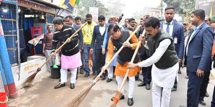   PM Modi working for overall development with the vision of Sabka Saath Sabka Vikas: CM