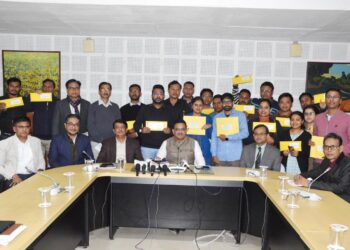 The Finance Minister distributes appointment letter to 19 LDC posts