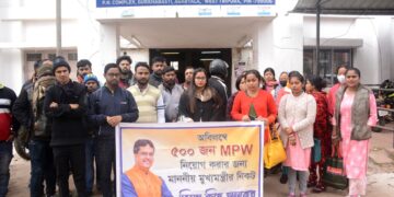 MPW unemployed youths stages deputation demanding employment