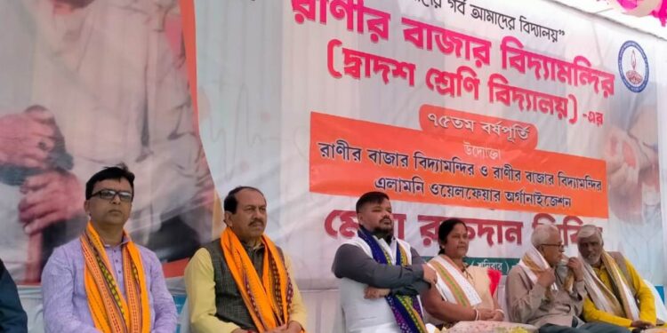 Minister attend mega blood donation camp