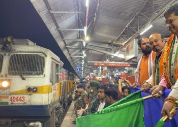Tripura CM Flags Off Special “Astha” Train from Agartala to Ayodhya