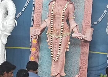 Controversy unfold during Saraswati Puja