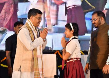 Government harnesses technology for paradigm shift in education: CM