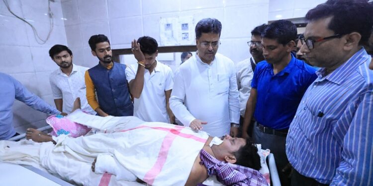 CM Visit to see injured MLA at GB Hospital
