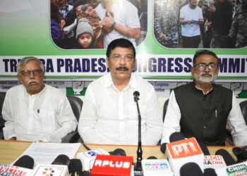 Congress Alleges Unethical Freezing of Bank Account Ahead of Lok Sabha Elections