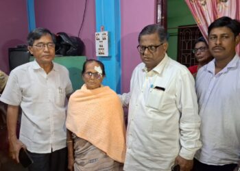 CPIM alleges octogenarian woman, mother of an opposition leader attacked in pre-poll violence by ruling BJP, lodged complaint to ECI but no action