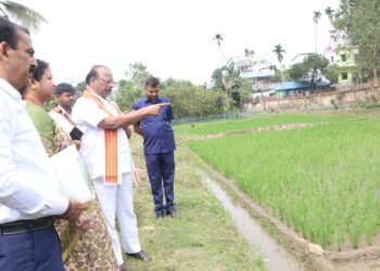 Governor engages with State Agriculture Research Station