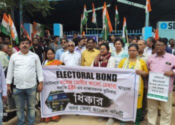 TPCC stages protest demanding immediate disclosure of details regarding electoral bonds