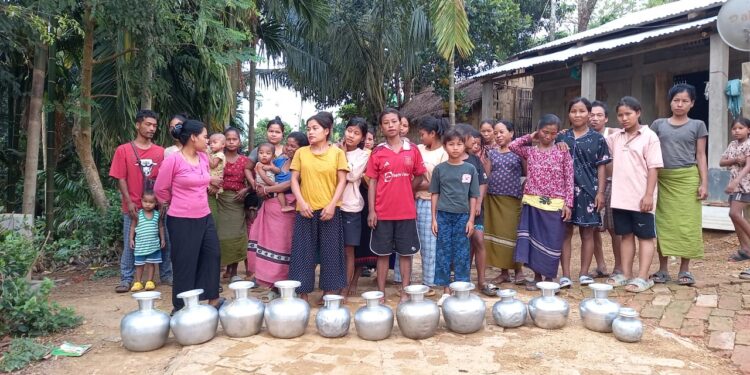 Response to deprivation, vote boycott decision of Reang community