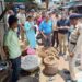 SDM and Food Department jointly conducts raid in Maharajganj market