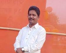 MLA Pinaki Das Choudhury Casts Vote in Wheelchair, Encourages Voter Participation