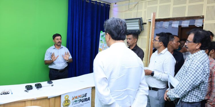 Chief Minister Advocates for Education Improvements