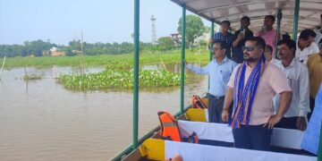 Tourism Minister Initiates Efforts to Revive Neermahal and Rudrasagar
