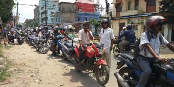 State faces severe  petrol and diesel crisis