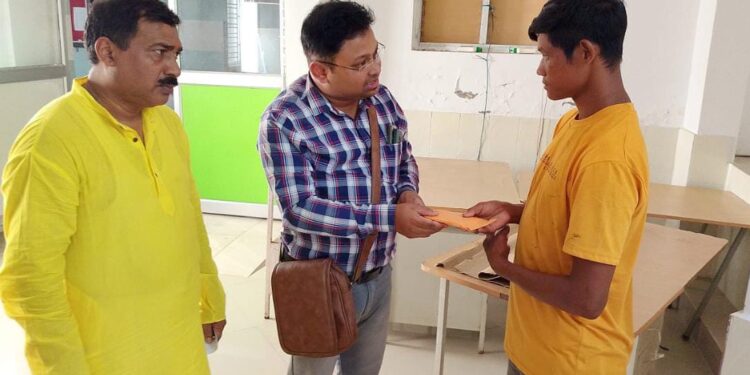 Former Chief Minister of Tripura, Biplab Kumar Dev, Extends Financial Help for Injured Child’s Treatment