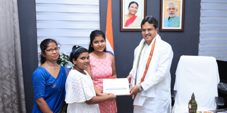 CM congratulates Debangana Das, CBSE Class XII Topper in NE