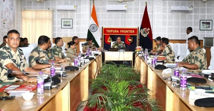 ADG BSF VISITED TO TRIPURA FRONTIER