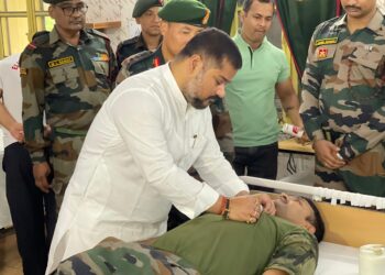 Food Minister Sushanta Chowdhury urges people to donate blood