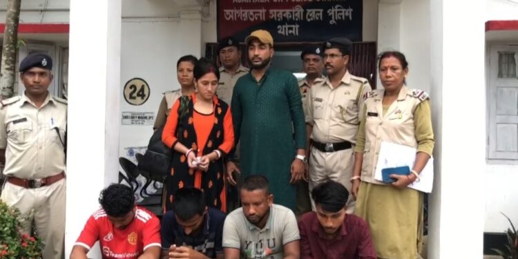 2 Bangladeshi and 4 Indians arrested by Agartala Railway Police