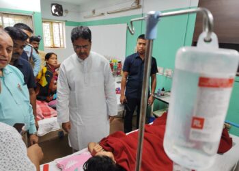 Chief Minister Visits GB Hospital to Assess Students’ Health