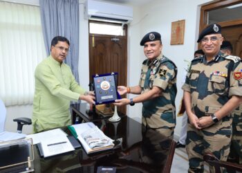 VISIT OF ADG BSF (EASTERN COMMAND) TO TRIPURA FRONTIER