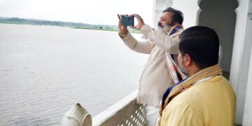 Union Minister Visits Niramhal to Enhance Tourist Appeal