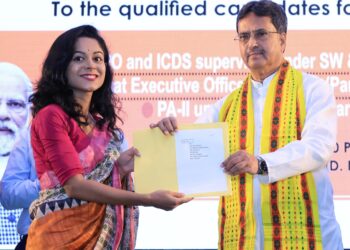 Govt prioritizes merit-based jobs through transparent recruitment: CM